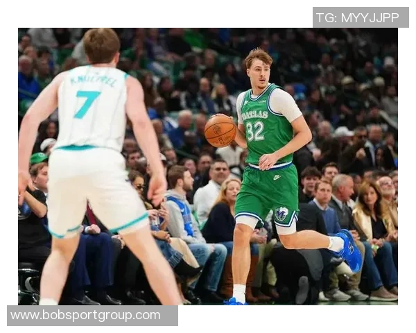 19岁新星弗拉格首秀狂砍33分9板9助展现全能实力引发关注